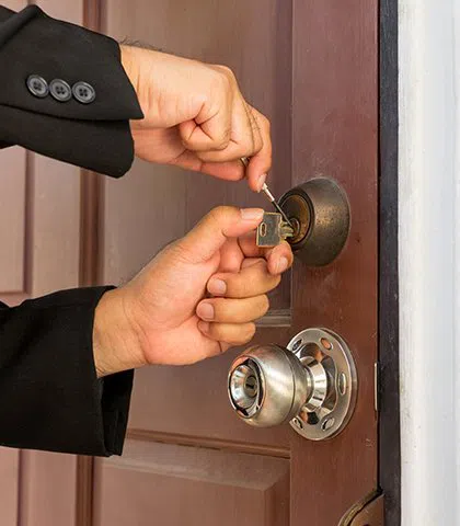 General Locksmith Store Aurora, IL 630-216-8972 - new-locks-installation